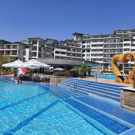 Emerald Wellness & * Rawda