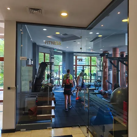 Emerald Wellness & Rawda