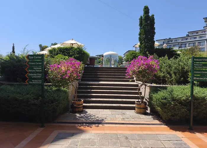 Emerald Wellness & Ravda